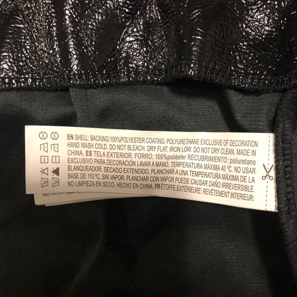 Forever 21 shiny black vinyl wrap mini skirt - Picture 11 of 11